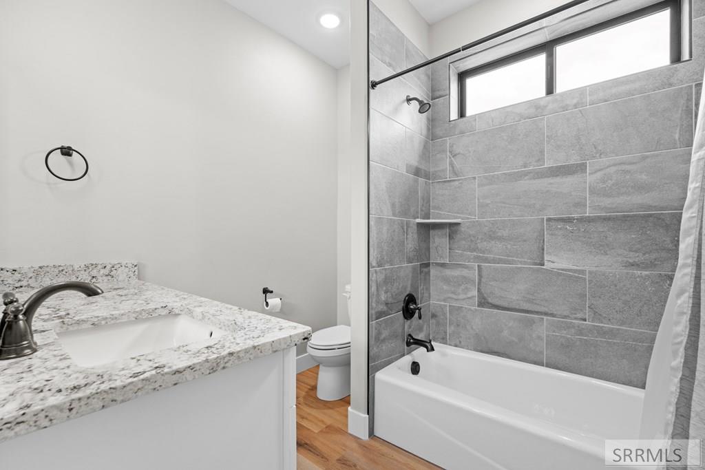 4961 Nordic Way Property Photo 25