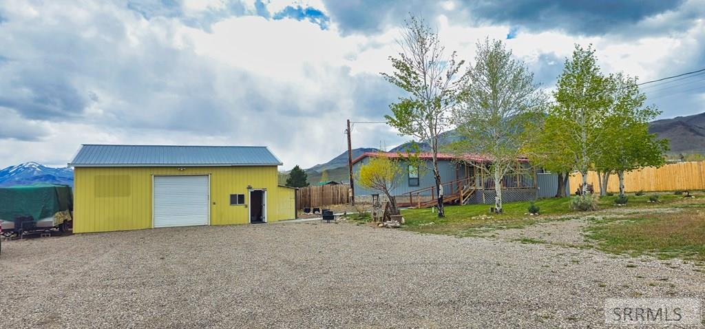 2185858 Property Photo 2