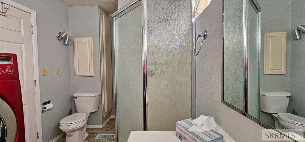 2185858 Property Photo 25