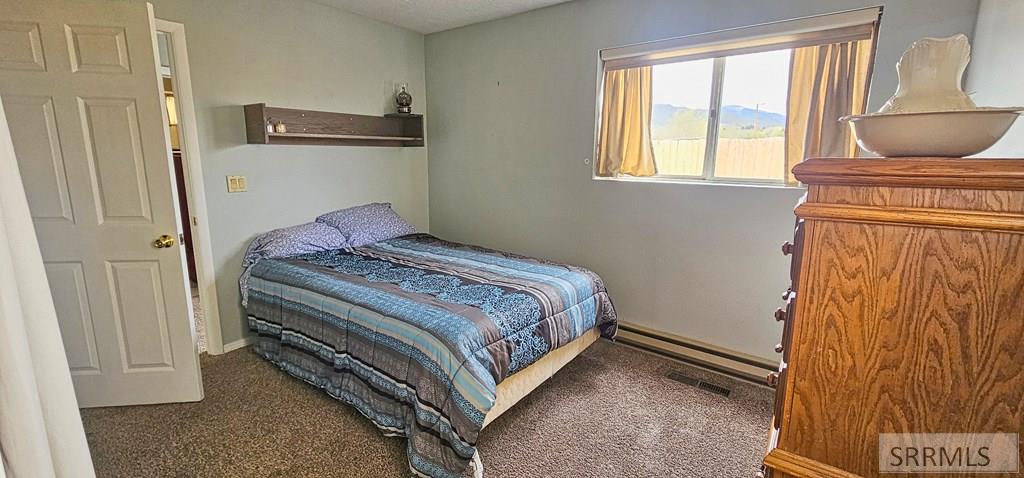 2185858 Property Photo 26