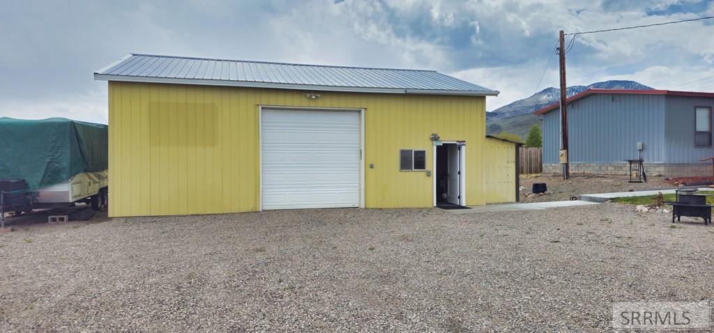 2185858 Property Photo 44