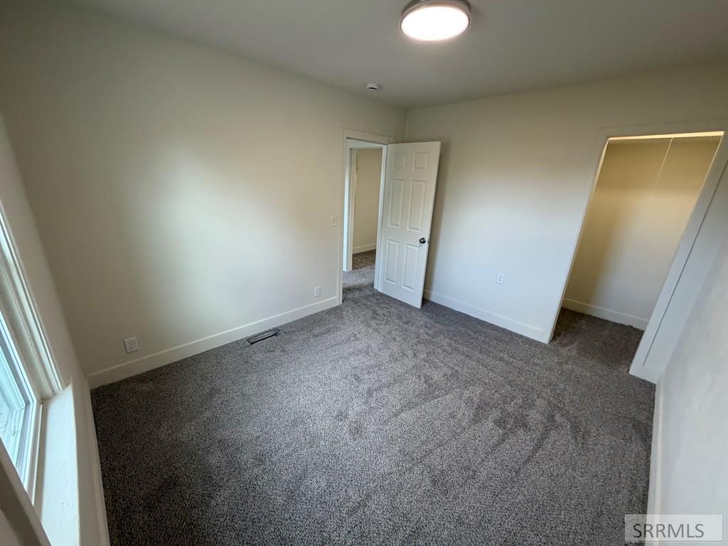 1548 Calkins Avenue Property Photo 8