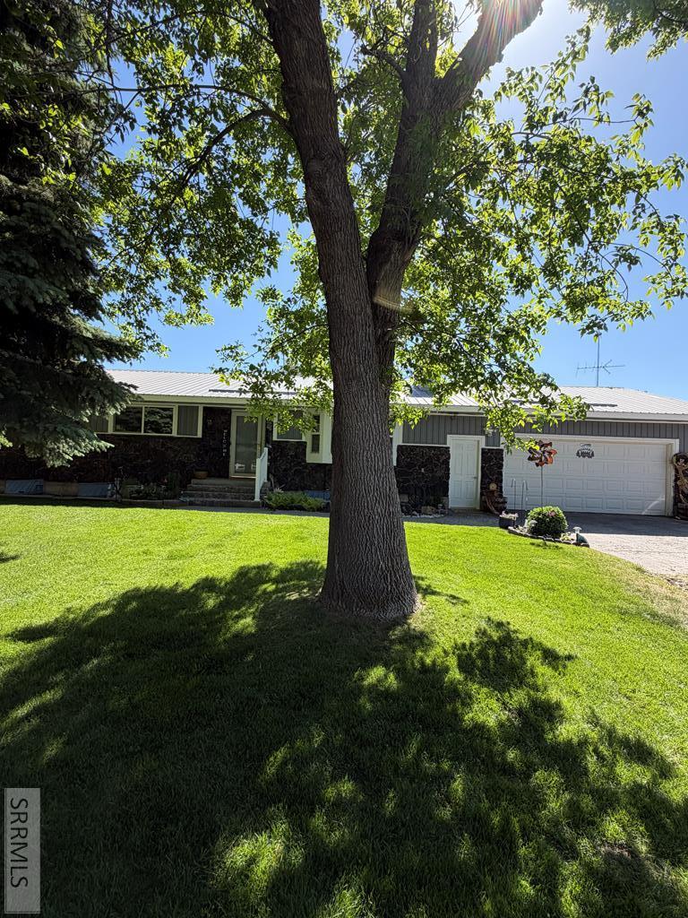 8224 N 5th W Property Photo 1