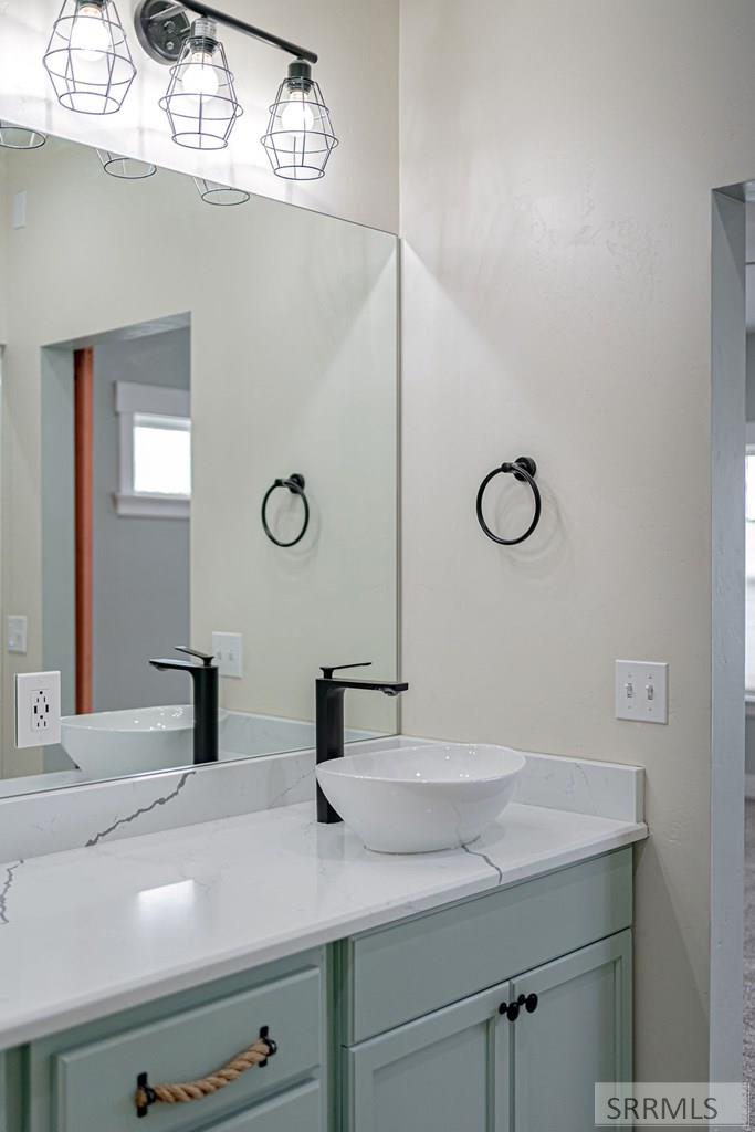 3710 E 337 N Property Photo 35