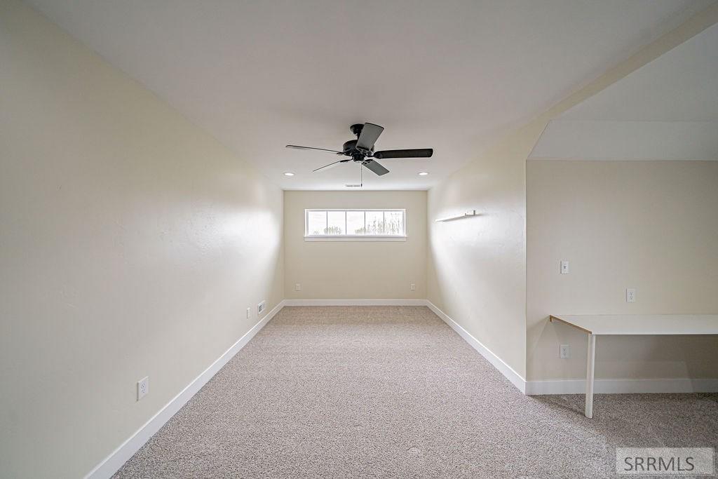3710 E 337 N Property Photo 44