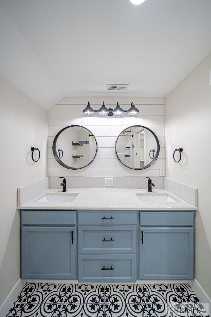 3710 E 337 N Property Photo 57
