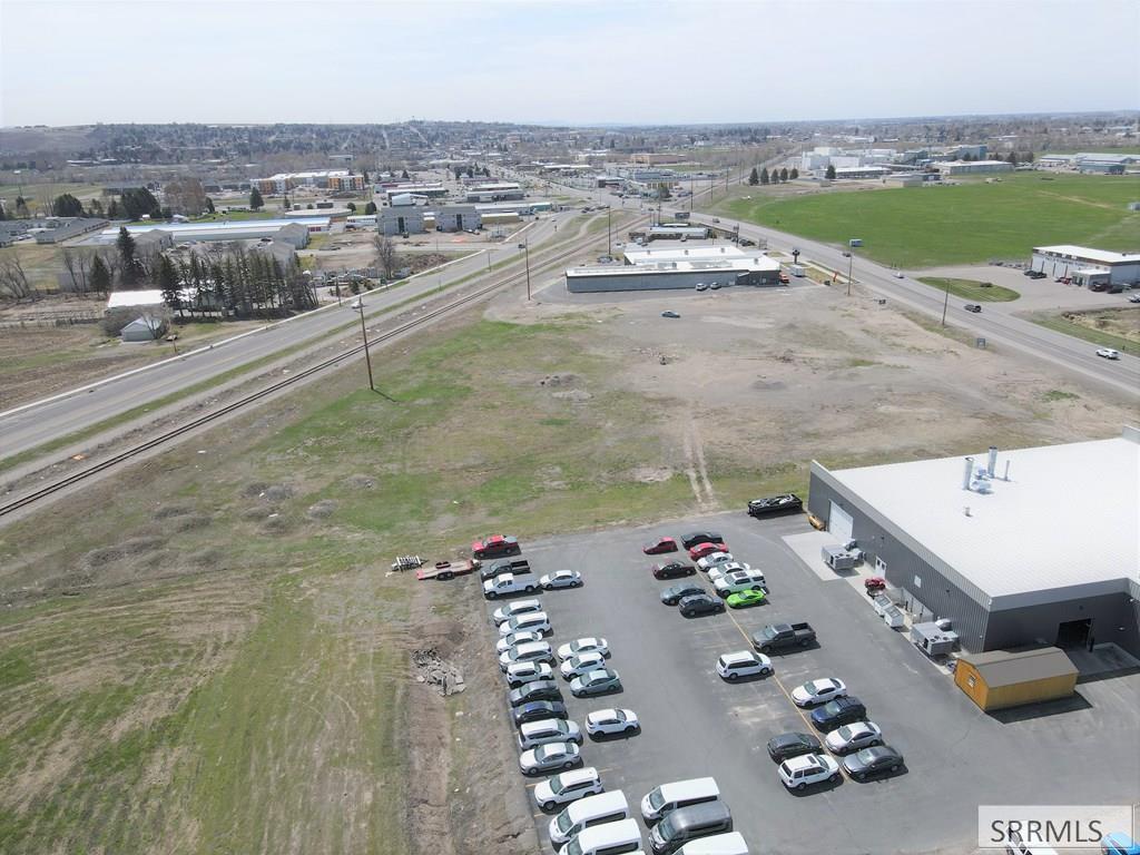 5.18 Acres N 2nd E Property Photo 1