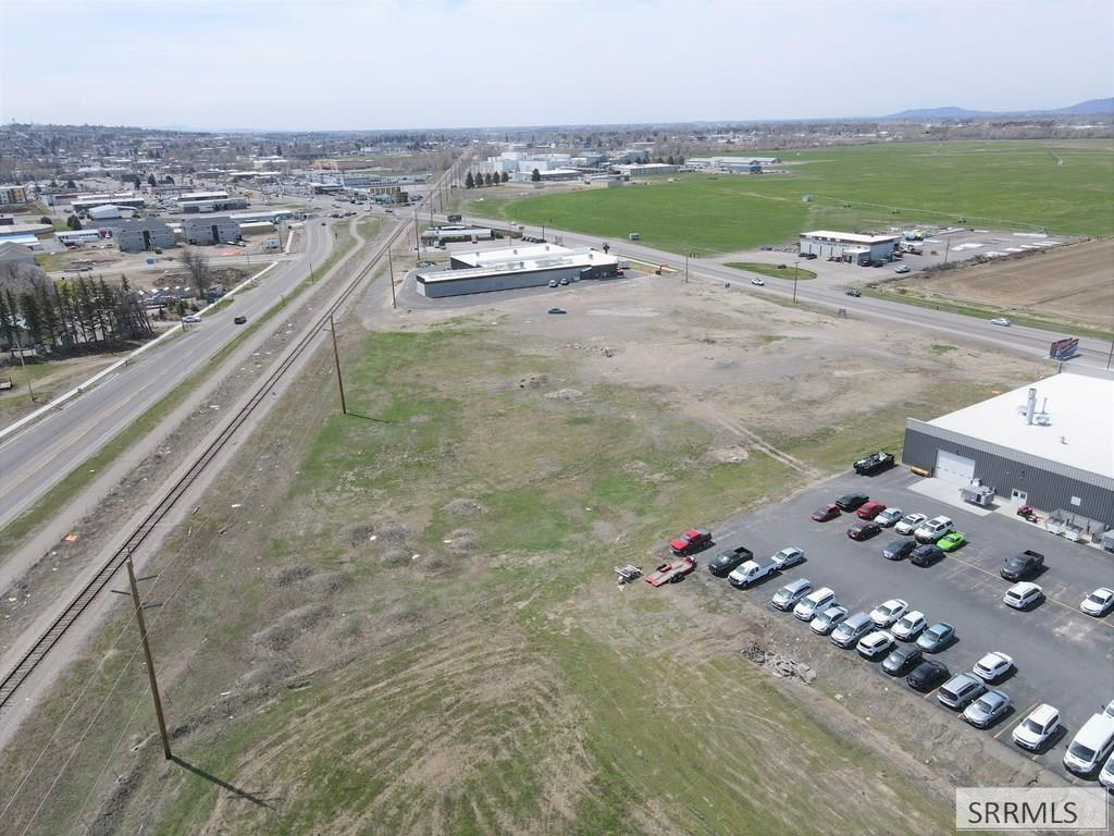5.18 Acres N 2nd E Property Photo 6