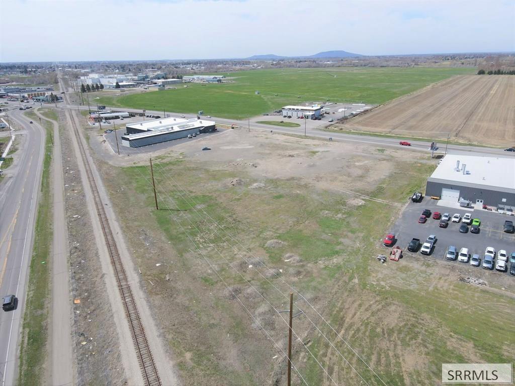 5.18 Acres N 2nd E Property Photo 7