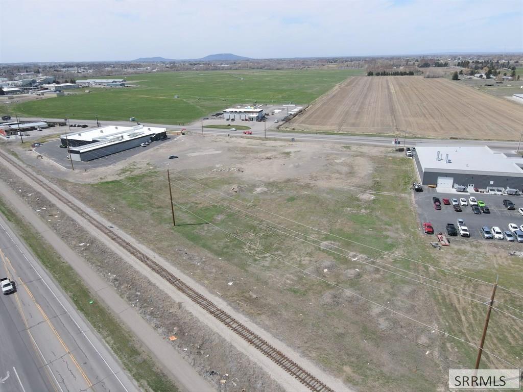 5.18 Acres N 2nd E Property Photo 8