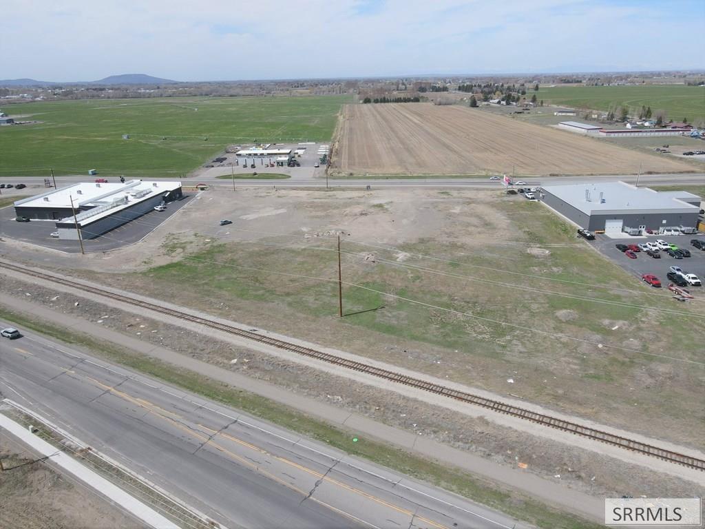 5.18 Acres N 2nd E Property Photo 9