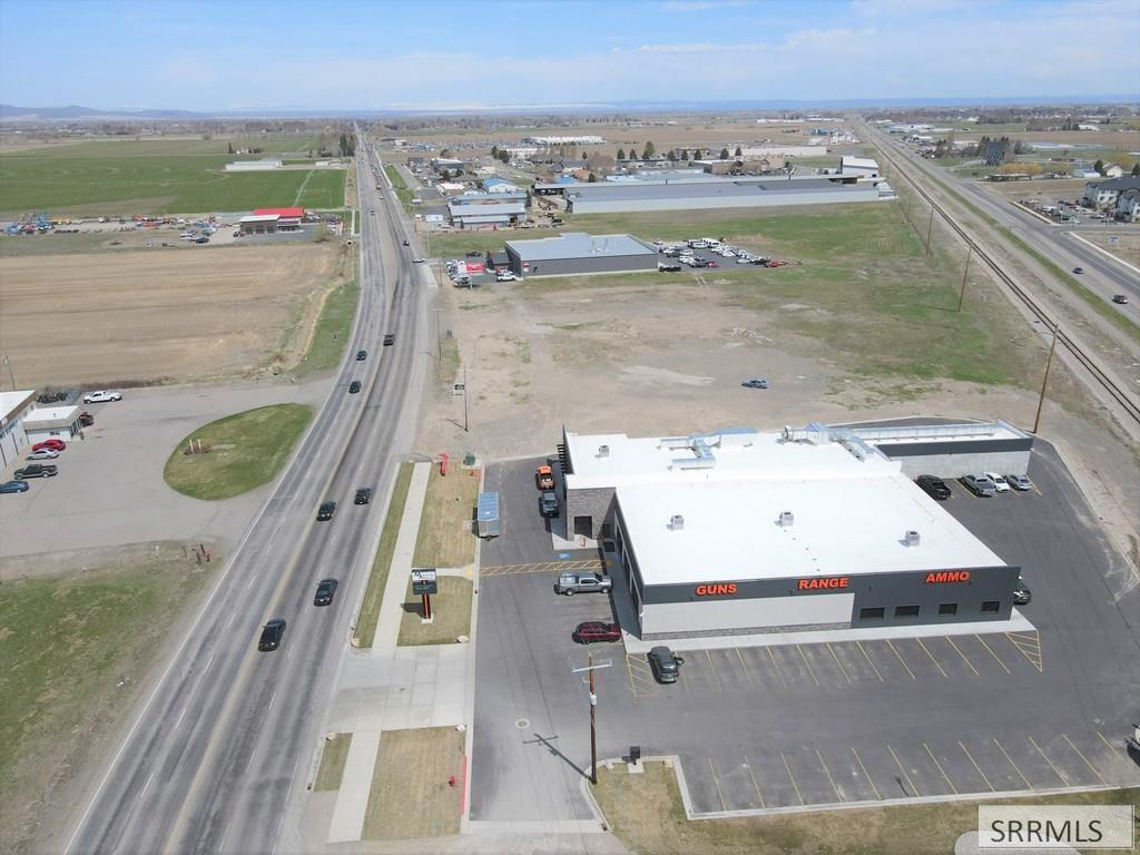 5.18 Acres N 2nd E Property Photo 15