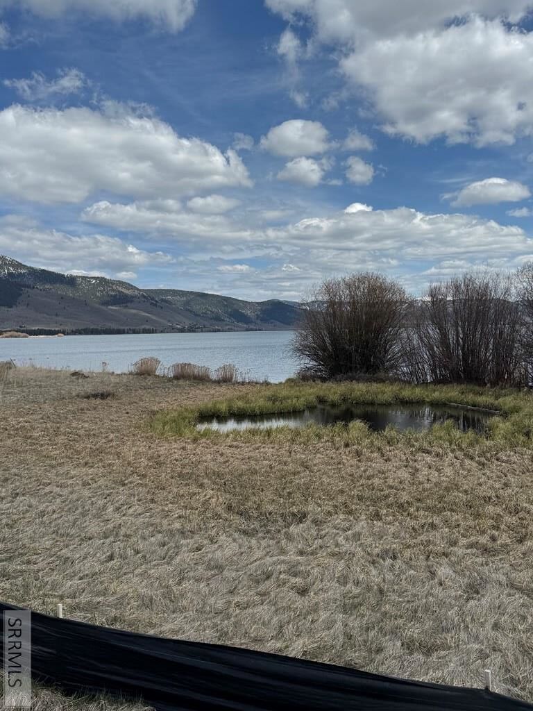 5410 Henrys Lake Road Property Photo 19