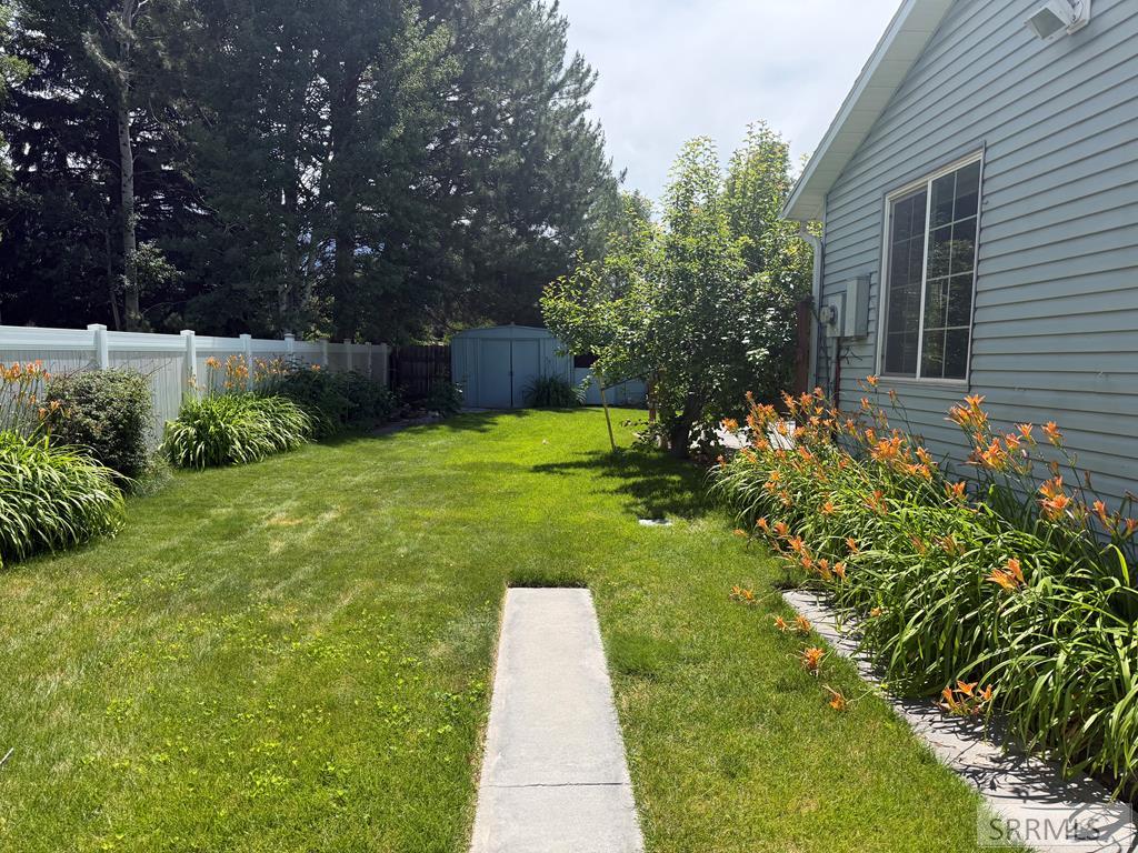 1795 Olympia Drive Property Photo 9
