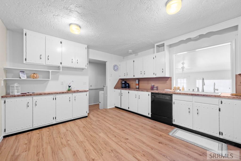 1795 Olympia Drive Property Photo 20