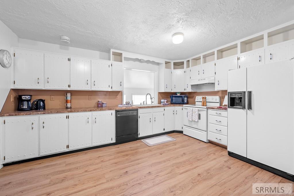 1795 Olympia Drive Property Photo 21