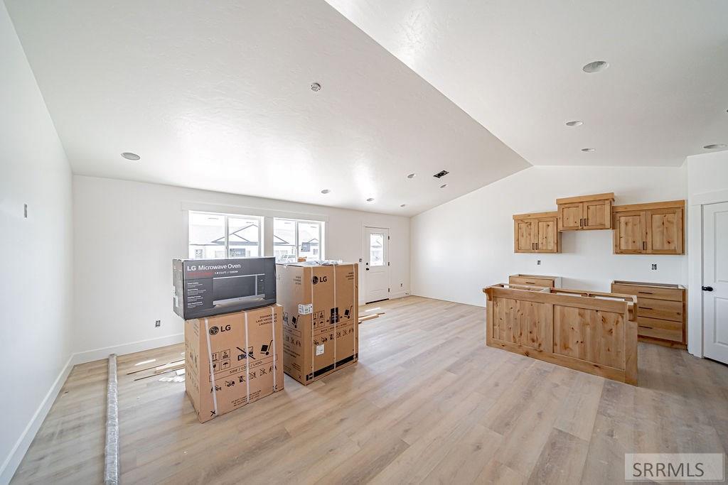 3716 Razor Circle Property Photo 4