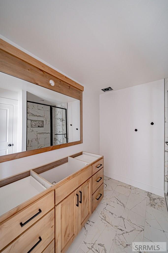 3716 Razor Circle Property Photo 13