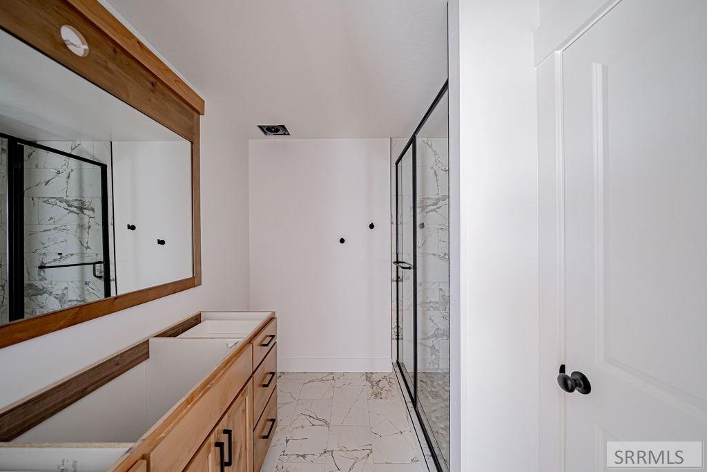 3716 Razor Circle Property Photo 14