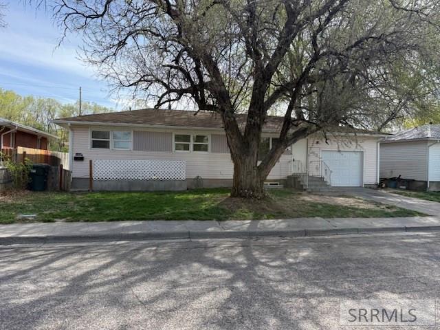 1322 Willard Ave Property Photo 1