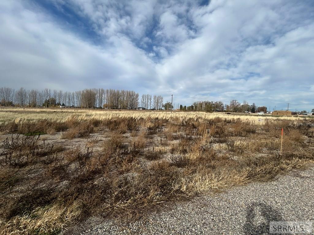 L6b1 S 330 N Property Photo 3