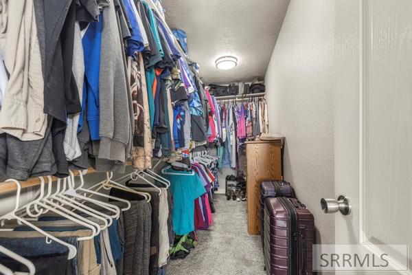 2453 S 1000 E Property Photo 20