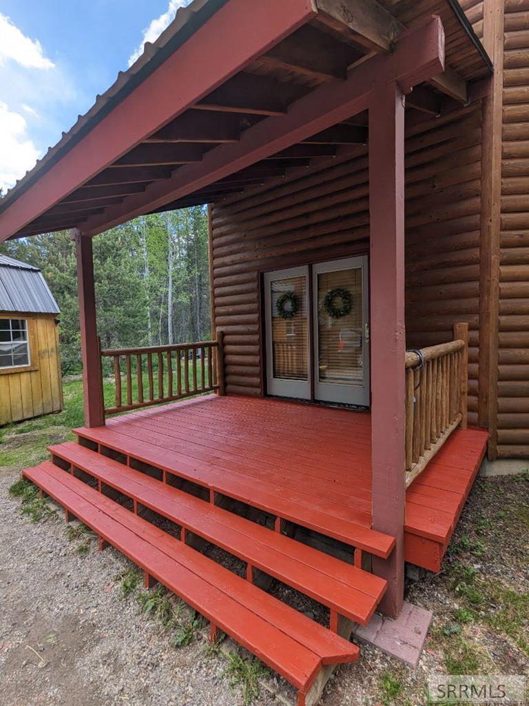 3496 Spruce Lane Property Photo 6