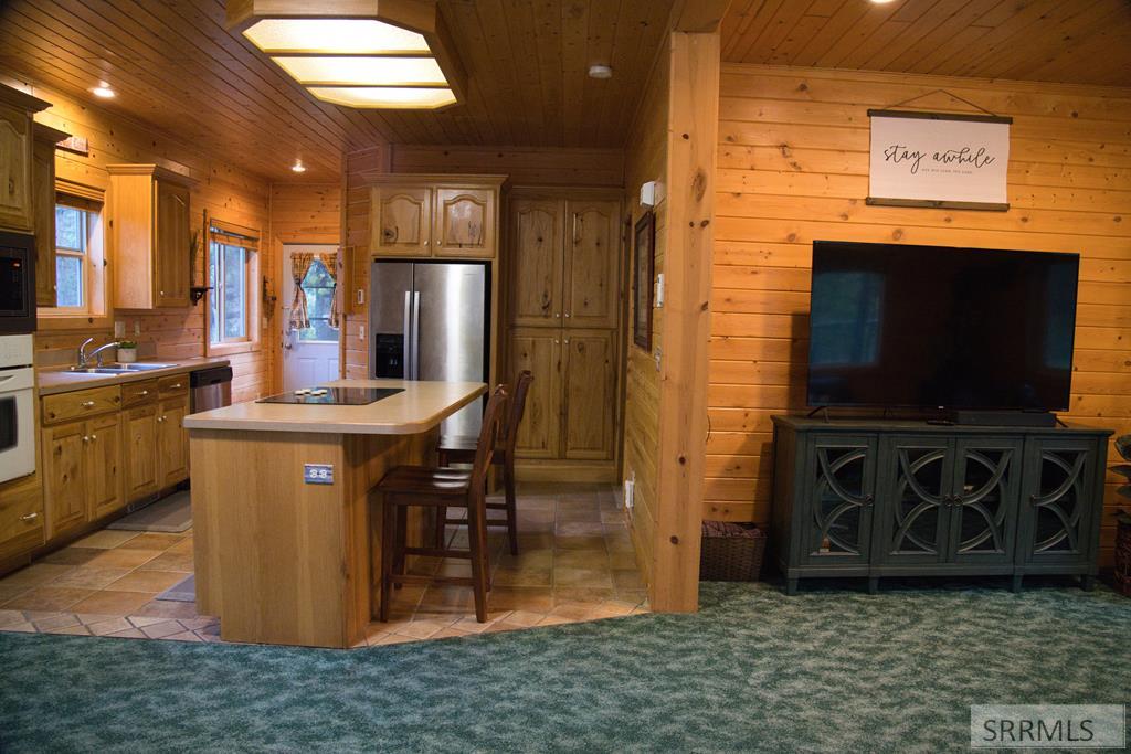 3496 Spruce Lane Property Photo 8