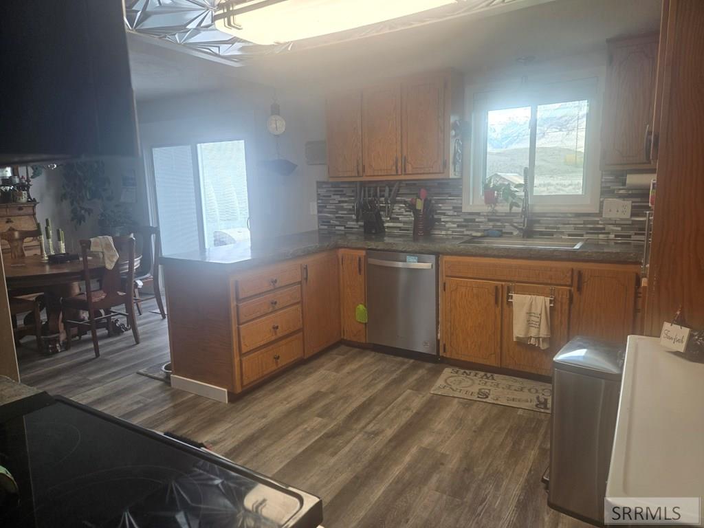 111 Hickok Property Photo 10