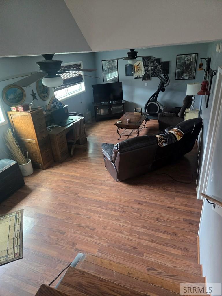 111 Hickok Property Photo 27