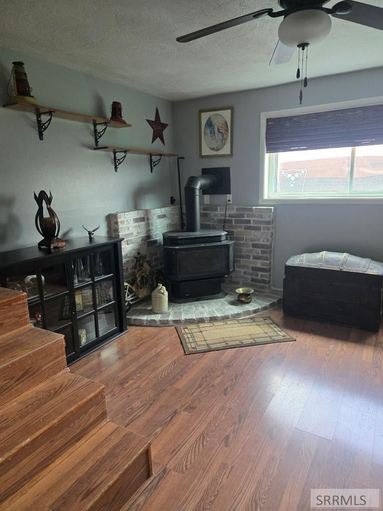 111 Hickok Property Photo 28
