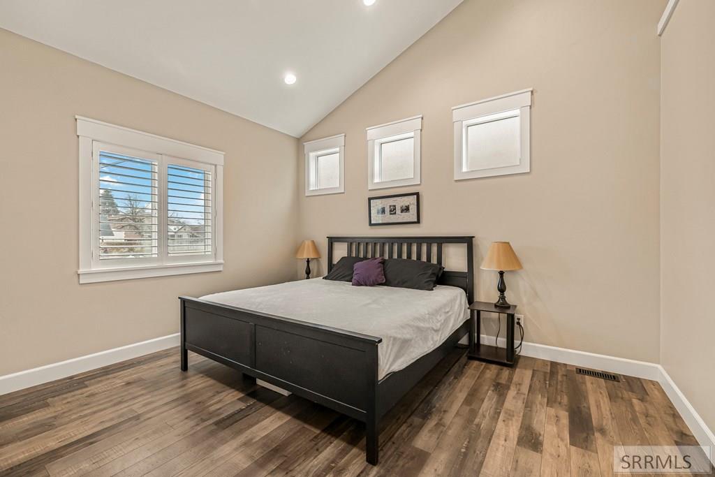 172 Charles Place Property Photo 14
