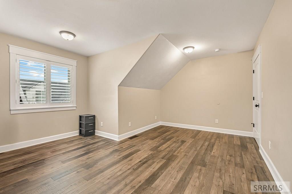 172 Charles Place Property Photo 21