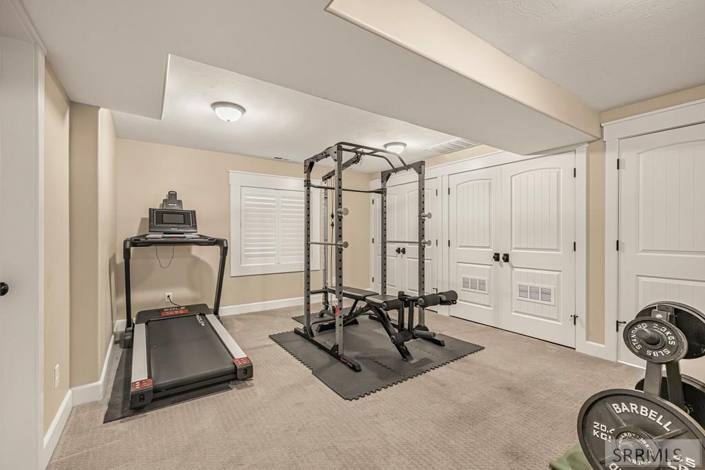 172 Charles Place Property Photo 24