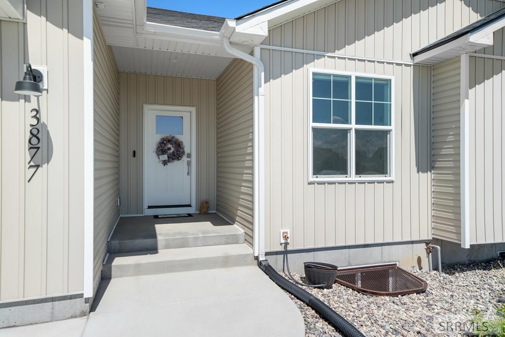 3877 E Pepperwood Lane Property Photo 6