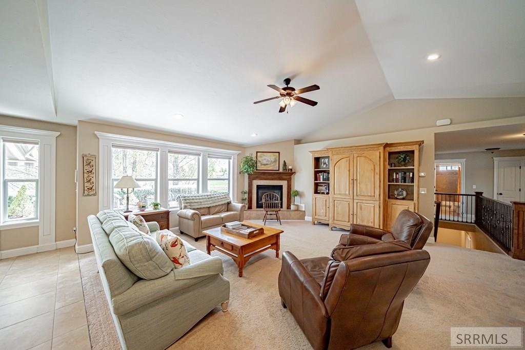 6320 Glen Abby Circle Property Photo 10
