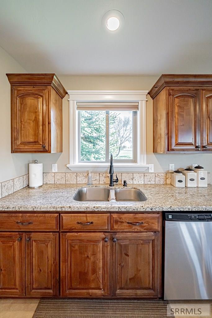 6320 Glen Abby Circle Property Photo 15