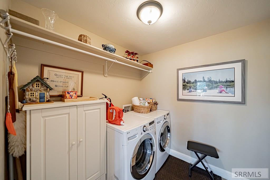 6320 Glen Abby Circle Property Photo 17