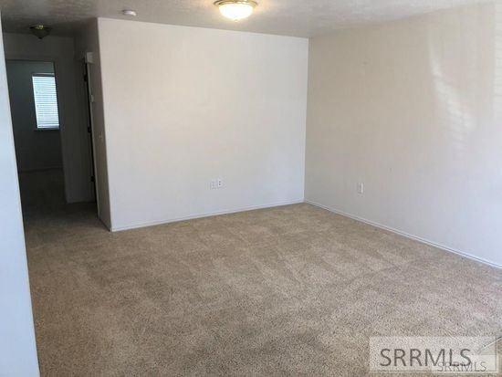 540 W 7th S # 204 Property Photo 6