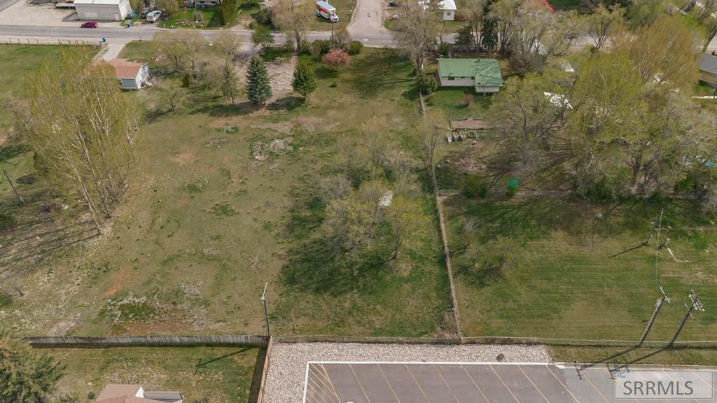 2867 E 671 N Property Photo 13