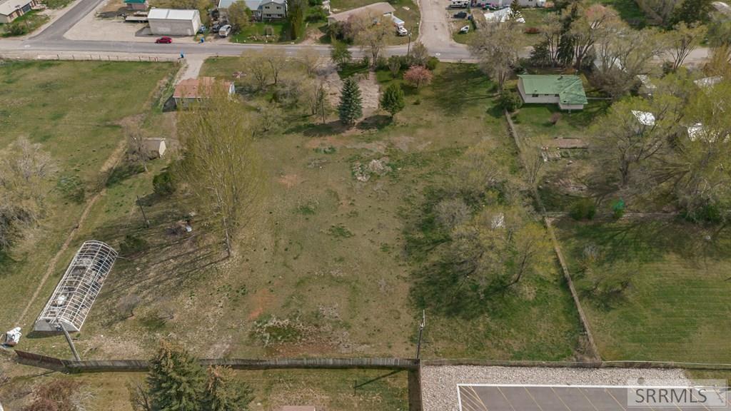 2867 E 671 N Property Photo 14