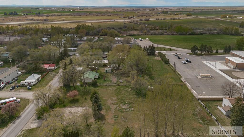 2867 E 671 N Property Photo 16