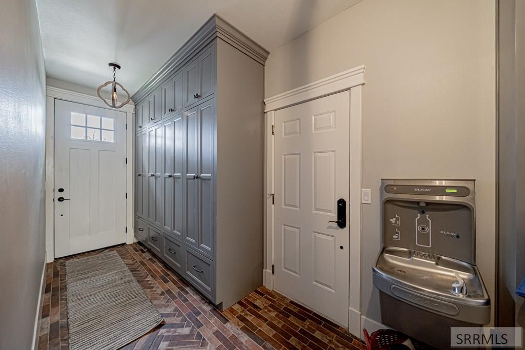 4825 E 21 S Property Photo 18