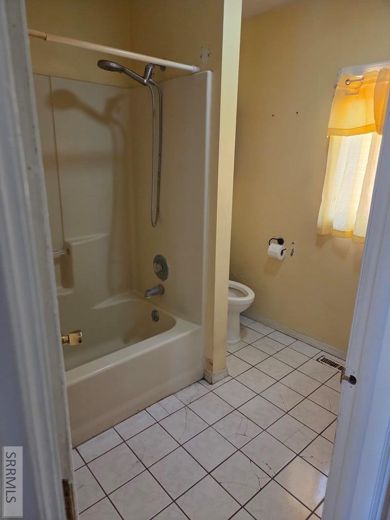 391 6th Street Property Photo 13