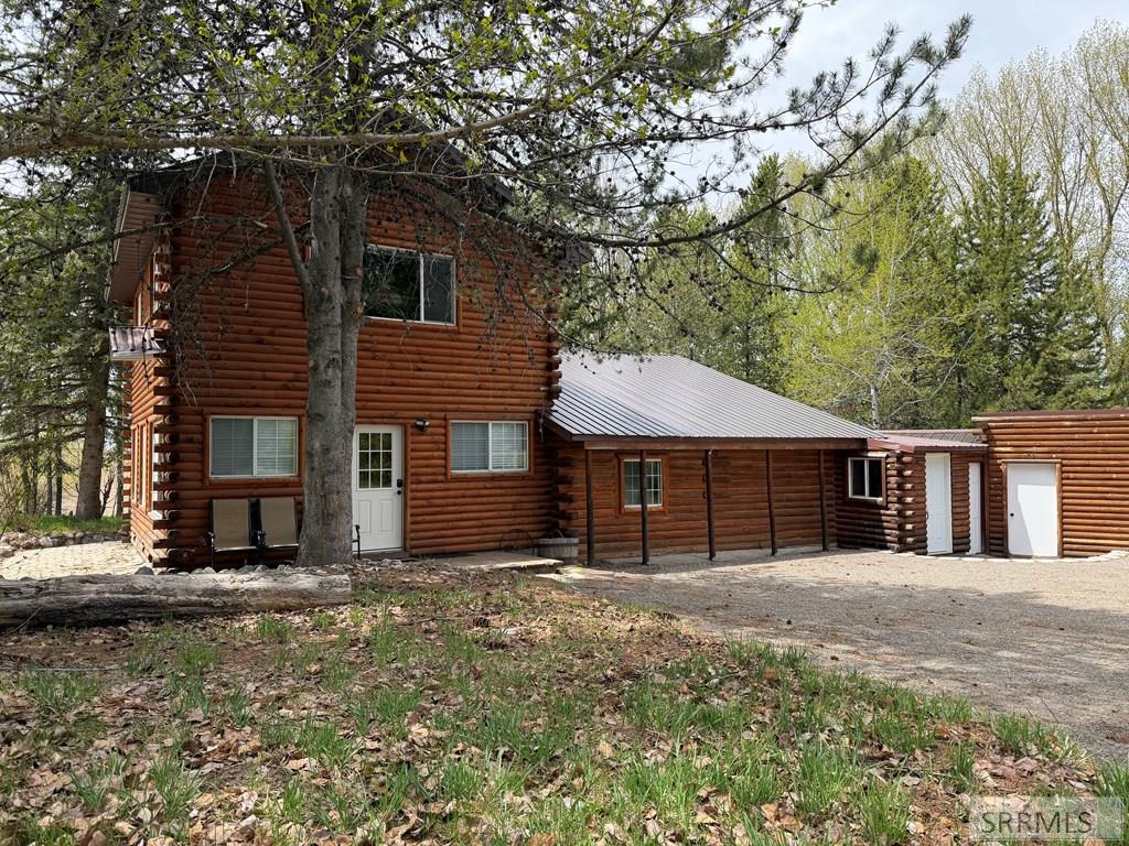 4450 Golden Eagle Drive Property Photo 7