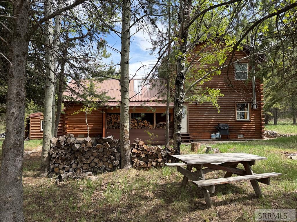 4450 Golden Eagle Drive Property Photo 13