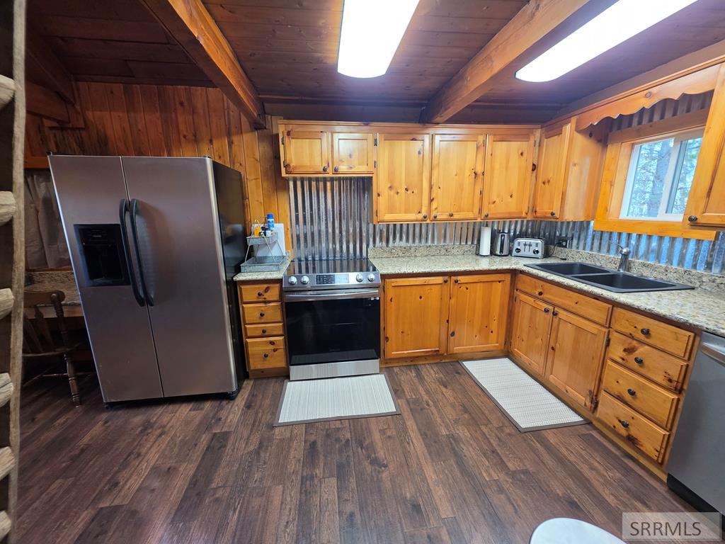 4450 Golden Eagle Drive Property Photo 43