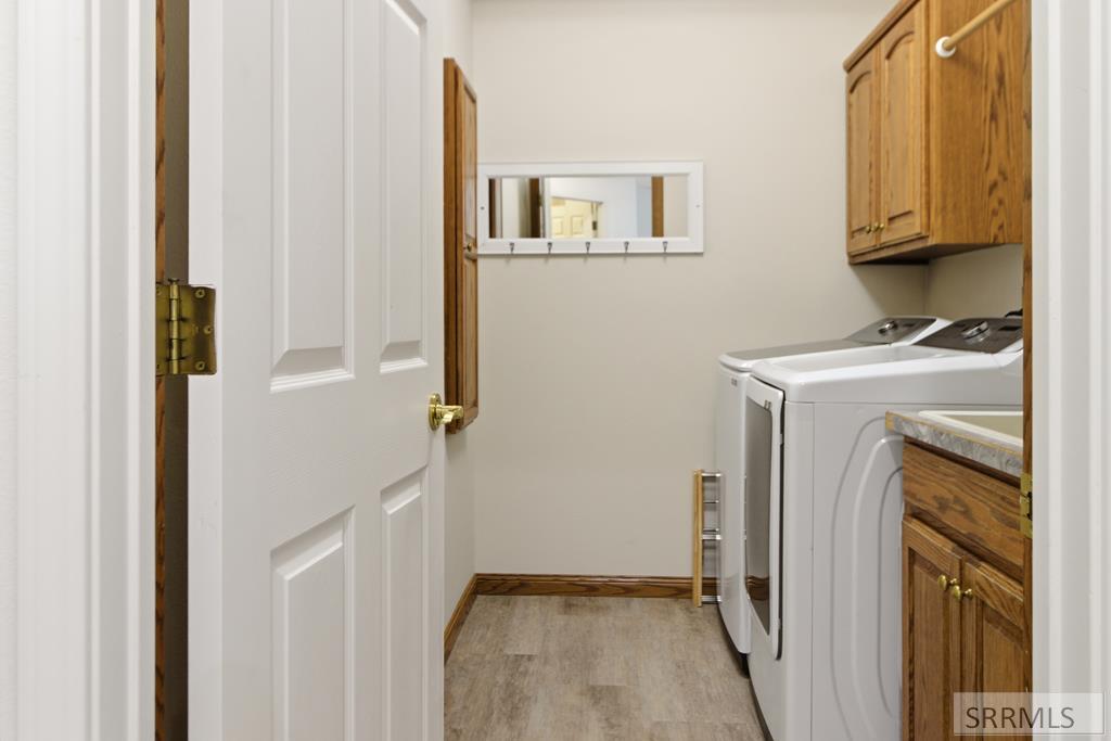 3560 Charleston Circle Property Photo 18