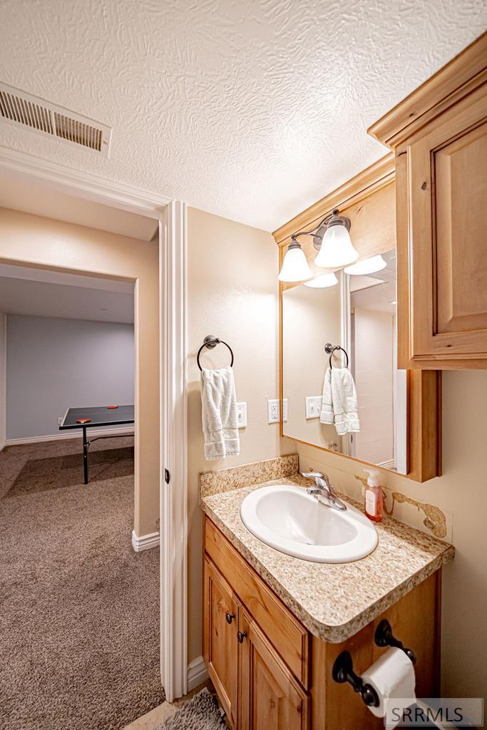 352 N Kimberly Drive Property Photo 41