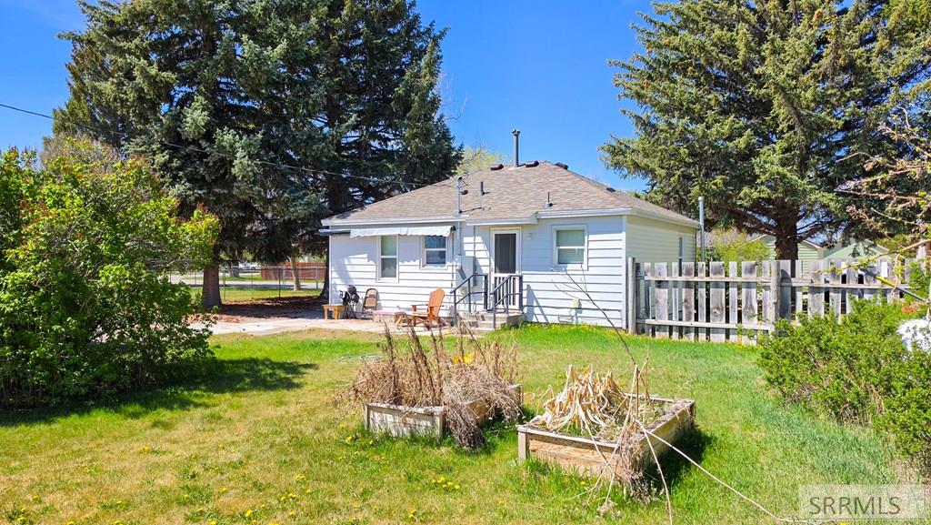 310 Louise Drive Property Photo 5